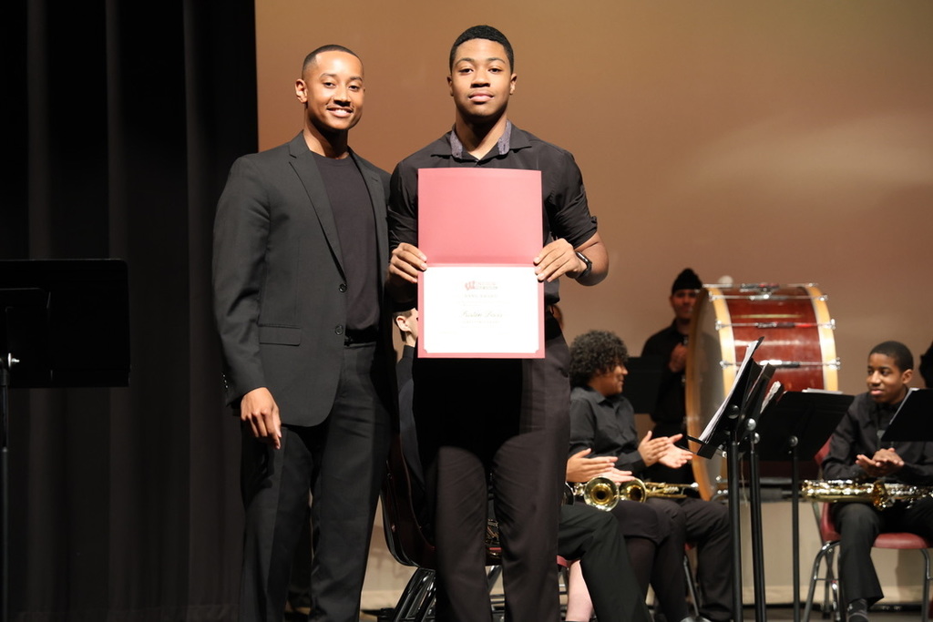We want to send a HUGE congratulations ๐ to all of the award recipients from last nightโs Spring Band Concert! Thank you to our phenomenal Director of Bands, Mr. Monroe for pouring into our young musicians! To the Jazz and Symphonic Ensemble congratulations on an amazing night! #weareWINdsor ๐๐ฝ (Congratulations to Emily Lattimer for winning the 50 inch TV Raffle ๐คฏ๐คฉ)